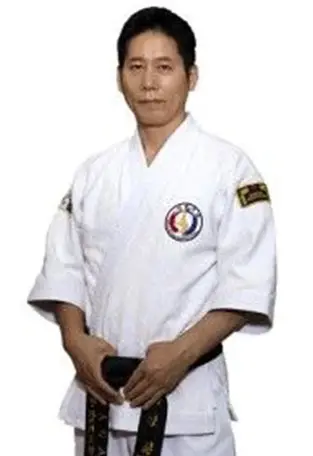 Master-Young-Seol-Ryoo