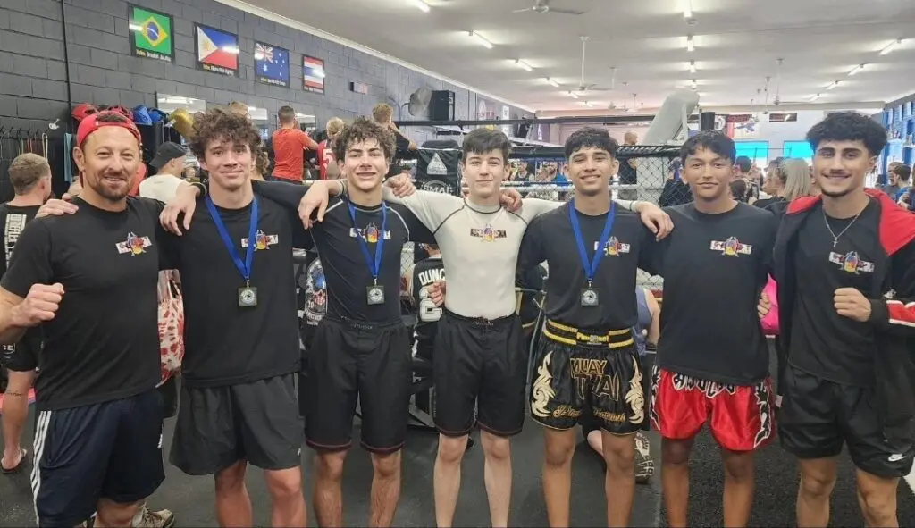 Adult Kickboxing Classes Near Me in Bexley | GIANT Martial Arts